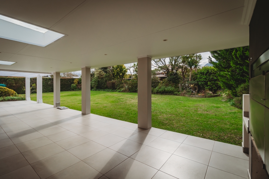 4 Bedroom Property for Sale in Heatherlands Western Cape